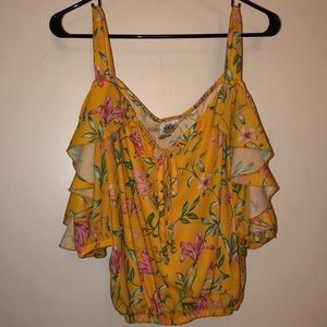 💥EUC Yellow floral blouse